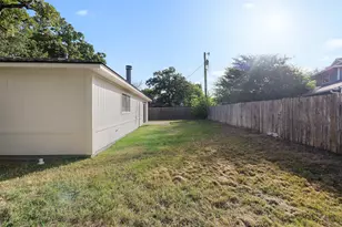 1000 Laredo Ct, College Station, TX 77845 - Photo 23