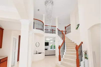 2614 Sunset Lake Drive, Sugar Land, TX 77478 - Photo 3