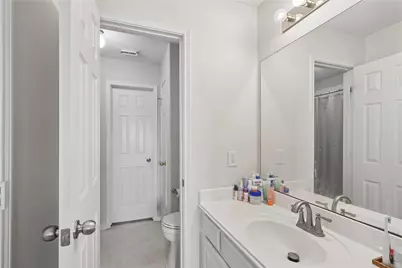 2614 Sunset Lake Drive, Sugar Land, TX 77478 - Photo 35