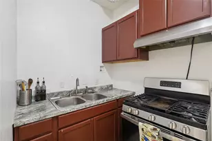 2614 Sunset Lake Dr, Sugar Land, TX 77478 - Photo 17