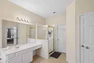 2614 Sunset Lake Dr, Sugar Land, TX 77478 - Photo 21