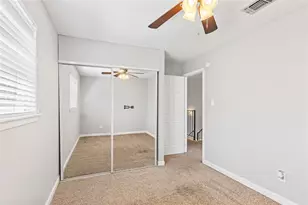 7019 Sandy Knolls Dr, Spring, TX 77379 - Photo 19