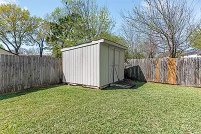 7019 Sandy Knolls Drive, Spring, TX 77379 - Photo 23