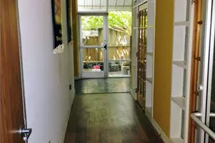 9788 Clarewood Dr, Houston, TX 77036 - Photo 7