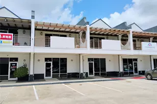 9788 Clarewood Dr, Houston, TX 77036 - Photo 3