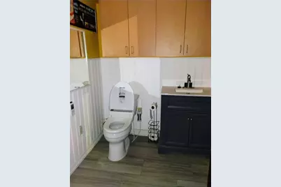 9788 Clarewood Drive #106, Houston, TX 77036 - Photo 11
