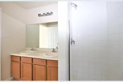 11148 Opatrny Meadows Lane, Houston, TX 77064 - Photo 15