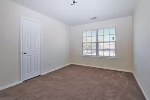 11148 Opatrny Meadows Ln, Houston, TX 77064 - Photo 11