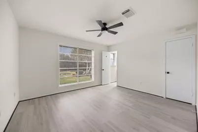 12123 Plumpoint Drive, Houston, TX 77099 - Photo 11