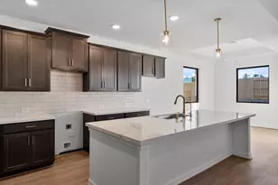 24214 Dewey Trl, Magnolia, TX 77355 - Photo 7