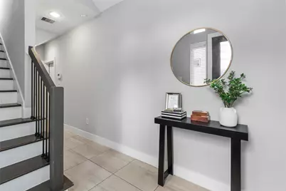 8409 Hempstead Road #H, Houston, TX 77008 - Photo 3