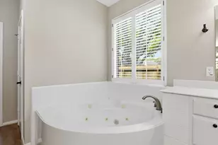 19211 E Larah Ln, Houston, TX 77094 - Photo 25