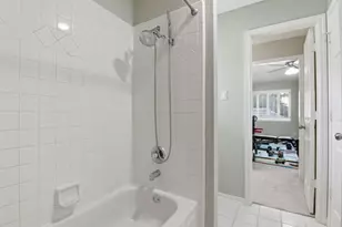 19211 E Larah Ln, Houston, TX 77094 - Photo 41