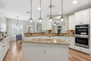 19211 E Larah Ln, Houston, TX 77094 - Photo 17