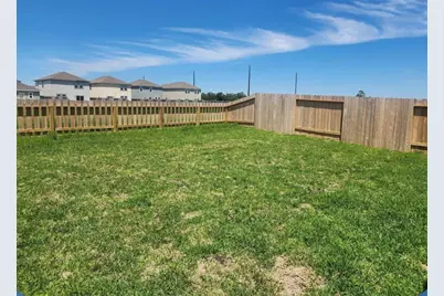 10127 California Lily Lane, Houston, TX 77016 - Photo 7