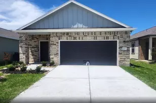 10127 California Lily Ln, Houston, TX 77016 - Photo 1