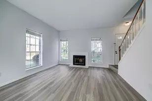 7575 Cambridge St, Houston, TX 77054 - Photo 7