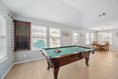 22032 Matagorda Drive, Galveston, TX 77554 - Photo 9