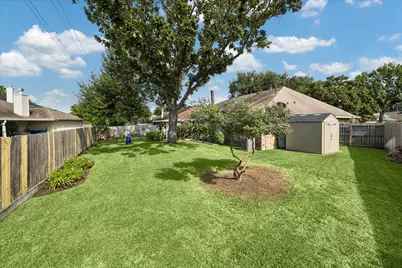 14526 Royal Hill Drive, Houston, TX 77083 - Photo 23