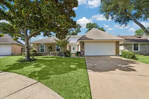 14526 Royal Hill Dr, Houston, TX 77083 - Photo 1