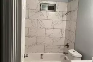 3031 Groton Dr, Houston, TX 77051 - Photo 9