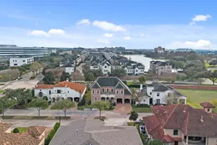 15611 Oyster Cove Dr, Sugar Land, TX 77478 - Photo 3