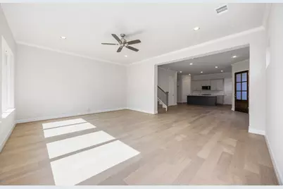 4317 Roseland Street #A, Houston, TX 77006 - Photo 9