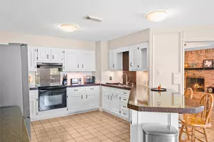200 Eagle Rd, Brazoria, TX 77422 - Photo 9