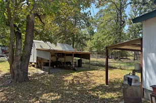 399 Pine Ln, Onalaska, TX 77360 - Photo 27