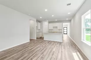 2037 Caney Crk Ct, Conroe, TX 77301 - Photo 15