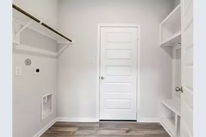 2037 Caney Creek Court, Conroe, TX 77301 - Photo 31