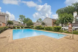 1201 Bering Dr, Houston, TX 77057 - Photo 5