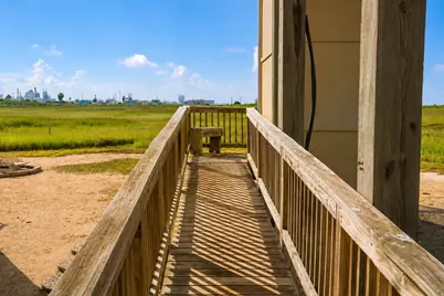 1110 Militia Dr, Surfside Beach, TX 77541 - Photo 17