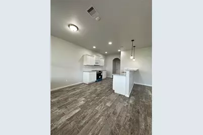 5819 Golden Cove Road, Cove, TX 77523 - Photo 5