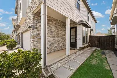 4055 Champlain Way, Iowa Colony, TX 77583 - Photo 3