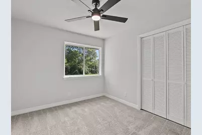 211 Avenue I, Alvin, TX 77511 - Photo 19