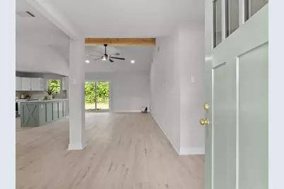 211 Avenue I, Alvin, TX 77511 - Photo 3