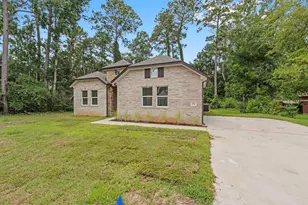 478 Stephen F Austin Dr, Conroe, TX 77302 - Photo 3