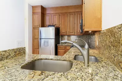 2209 S Braeswood Boulevard #32G, Houston, TX 77030 - Photo 3