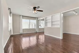 4505 Larch Ln, Bellaire, TX 77401 - Photo 3