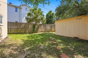 4505 Larch Ln, Bellaire, TX 77401 - Photo 27
