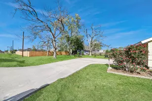 1501 Avenue K, South Houston, TX 77587 - Photo 27