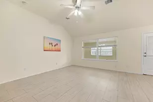 2631 Steelhead Dr, Houston, TX 77045 - Photo 3