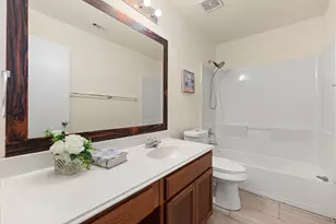 2631 Steelhead Dr, Houston, TX 77045 - Photo 19