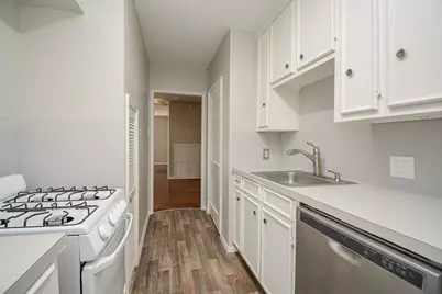 2718 Wroxton Road #3, Houston, TX 77005 - Photo 17