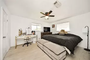 212 S Avenue D, Freeport, TX 77541 - Photo 27