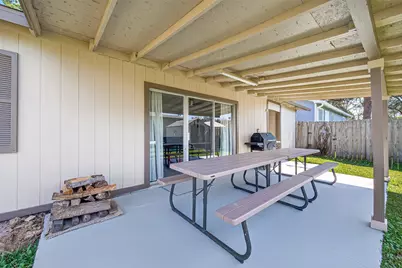 323 Lake Livingston Drive, Livingston, TX 77351 - Photo 21
