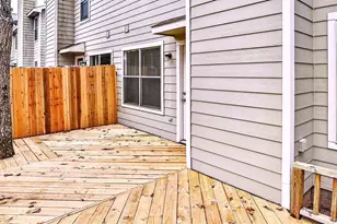 230 S Walden Elms Cir, The Woodlands, TX 77382 - Photo 11