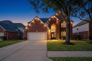 515 Deer Hollow Dr, Sugar Land, TX 77479 - Photo 3