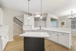 515 Deer Hollow Dr, Sugar Land, TX 77479 - Photo 11